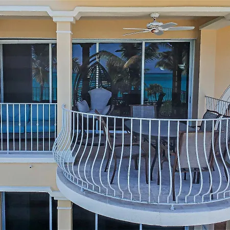 Villa Renaissance Unit 205 Grace Bay Beach-2